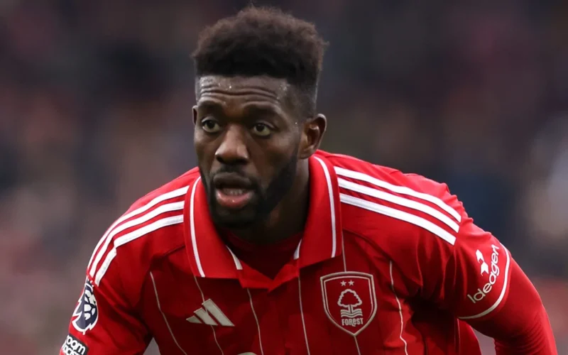 مانشستر يونايتد يجهز 43 مليون جنيه إسترليني لضم نجم نوتنغهام فورست الجديد